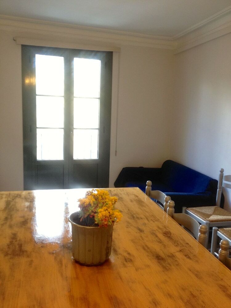 Ramblas Budget Apartments
