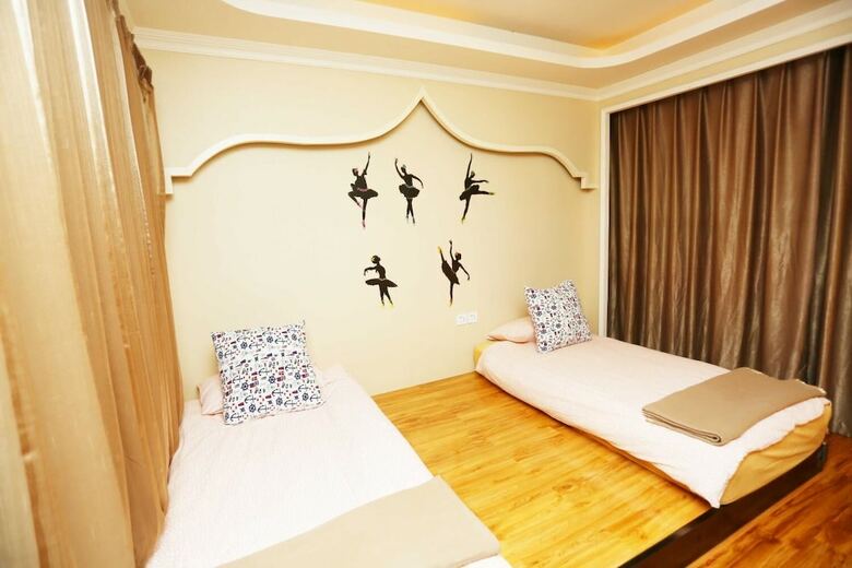 Hostal Wutongli Youth Hostel