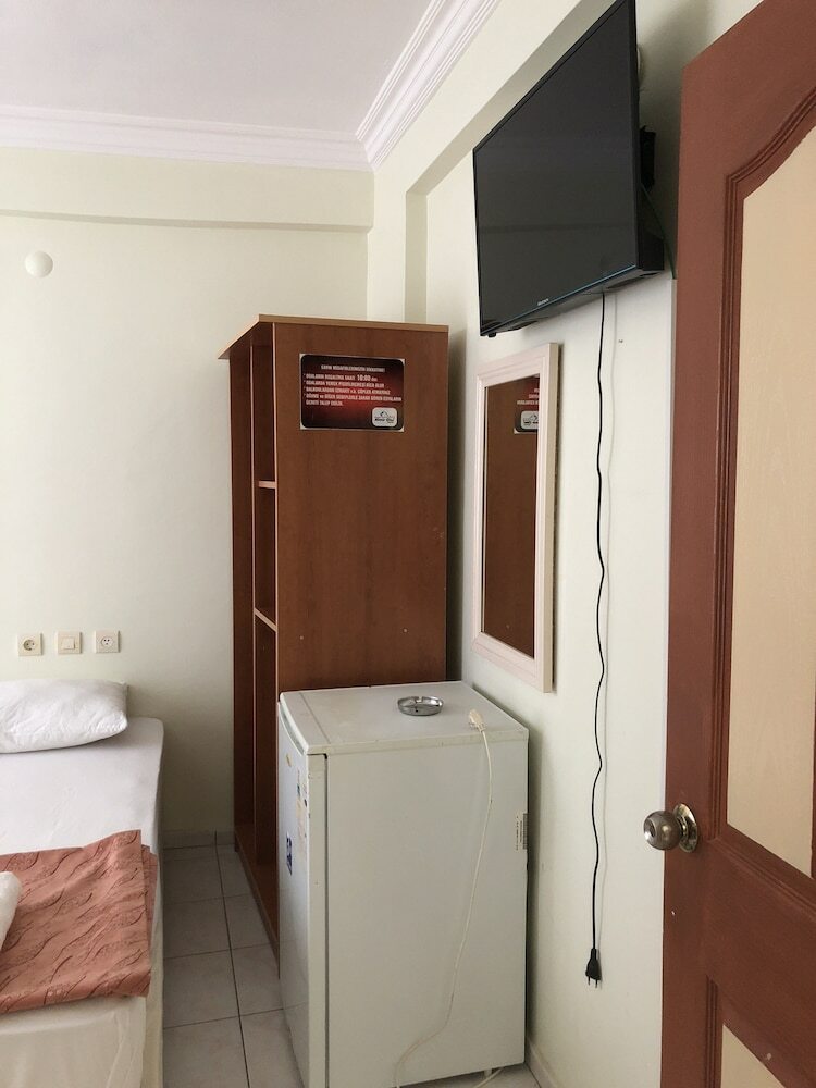 Almir Hotel