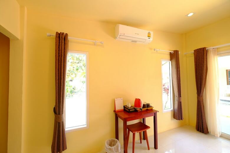 Hotel Bulan Bungalow Lanta