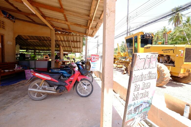 Hotel Bulan Bungalow Lanta