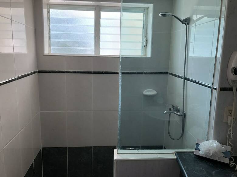 Hotel Lifestyle Kosher Crown Suites