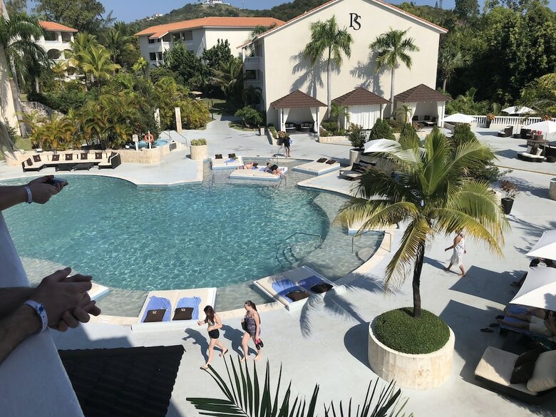 Hotel Lifestyle Kosher Crown Suites