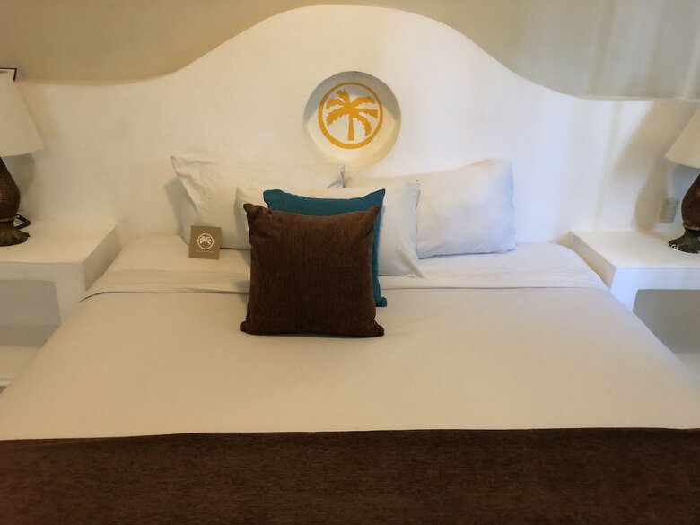 Hotel Lifestyle Kosher Crown Suites