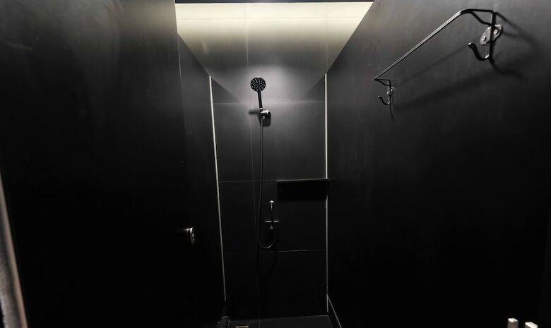 Hostal Kloem Hostel - Adults Only
