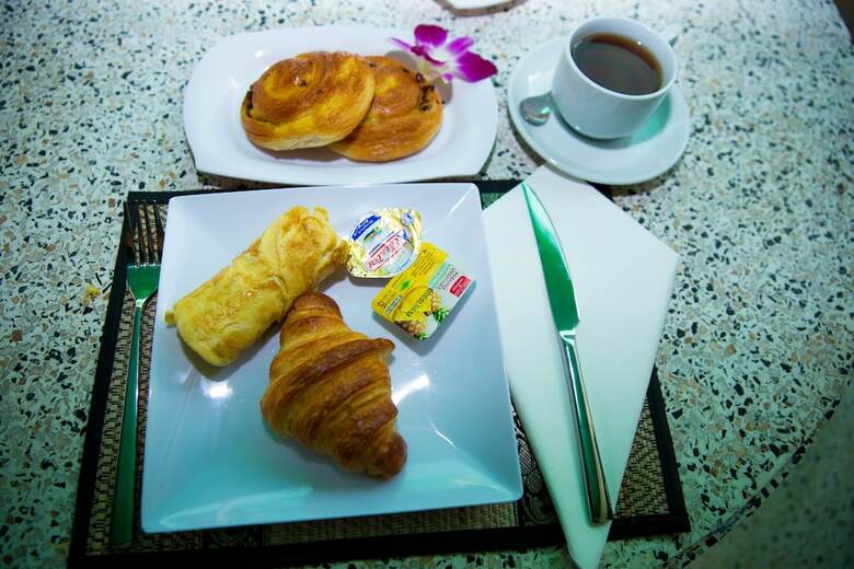 Hotel Prithy & Mutta House