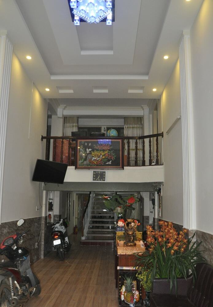 Hoang Nguyen Hotel