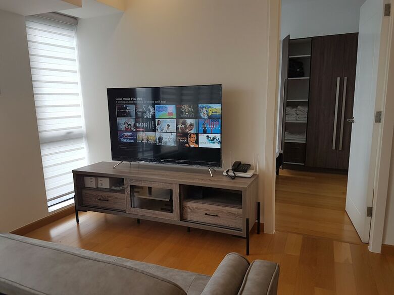 Lux Milano Residences Versace Makati