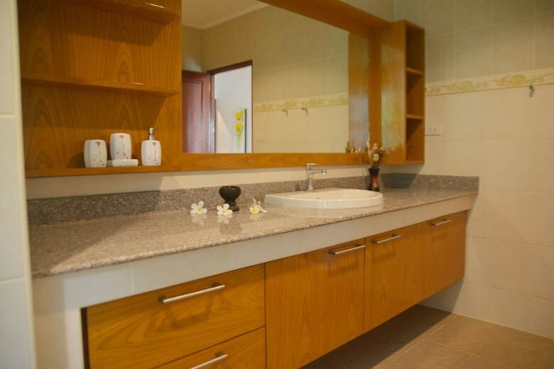 Apartamentos White Flower Lanta