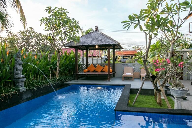 Hotel Arimanu Guest House