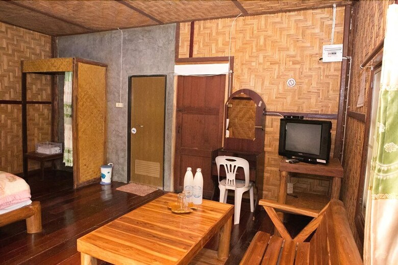 Hotel Phujinda Homestay