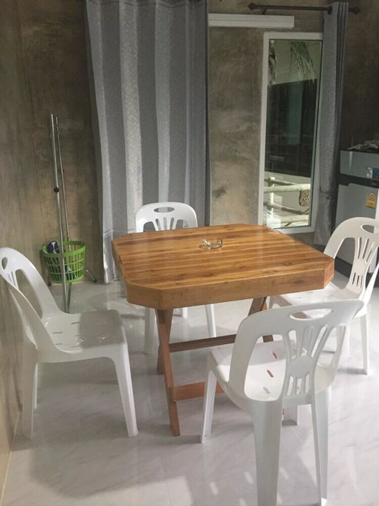 Hotel Phujinda Homestay