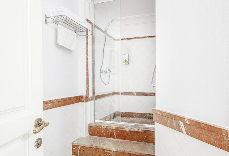 Hostal Hotel Gastron�mico La Bre�a