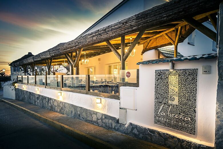Hostal Hotel Gastron�mico La Bre�a