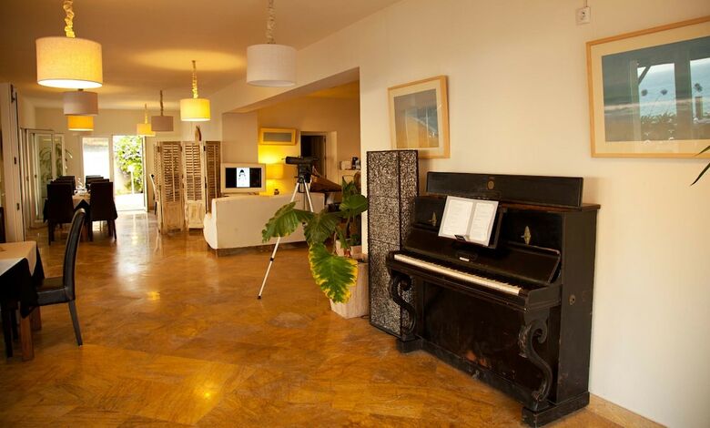 Hostal Hotel Gastron�mico La Bre�a