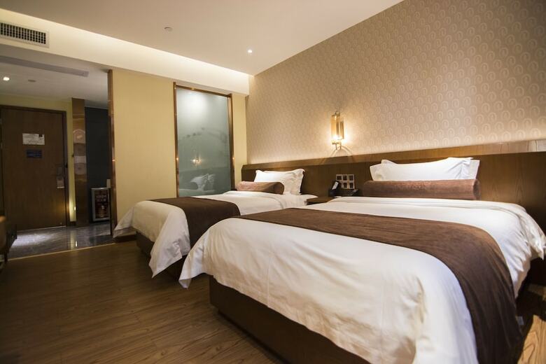 Hotel James Joyce Coffetel San Yuan Li Station
