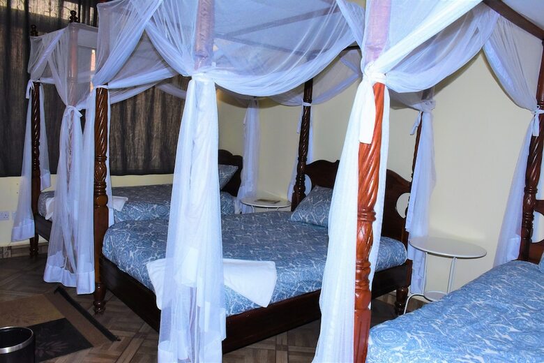 Bed & Breakfast East Point Hotel Moshi