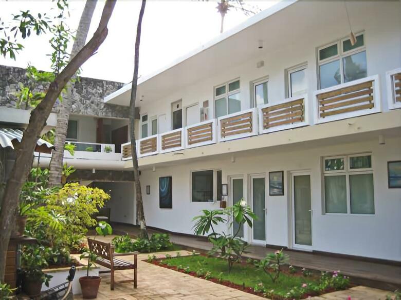 Hotel La Playita