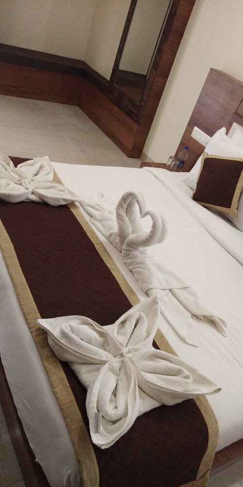 Golden Eagle Hotels & Resorts