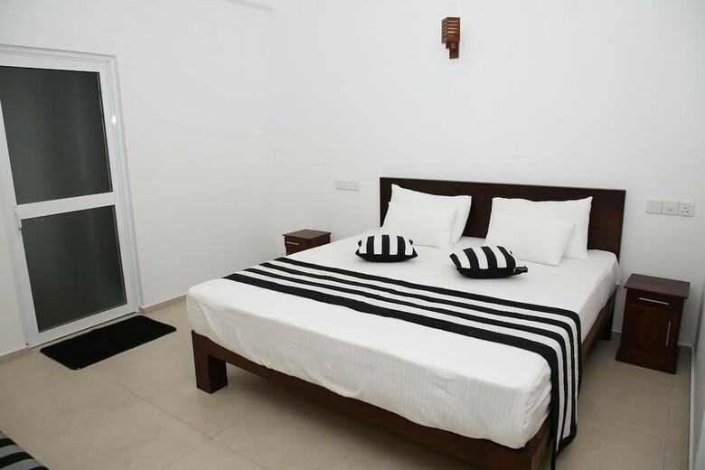 Hotel Oyo 265 Shimada Villa
