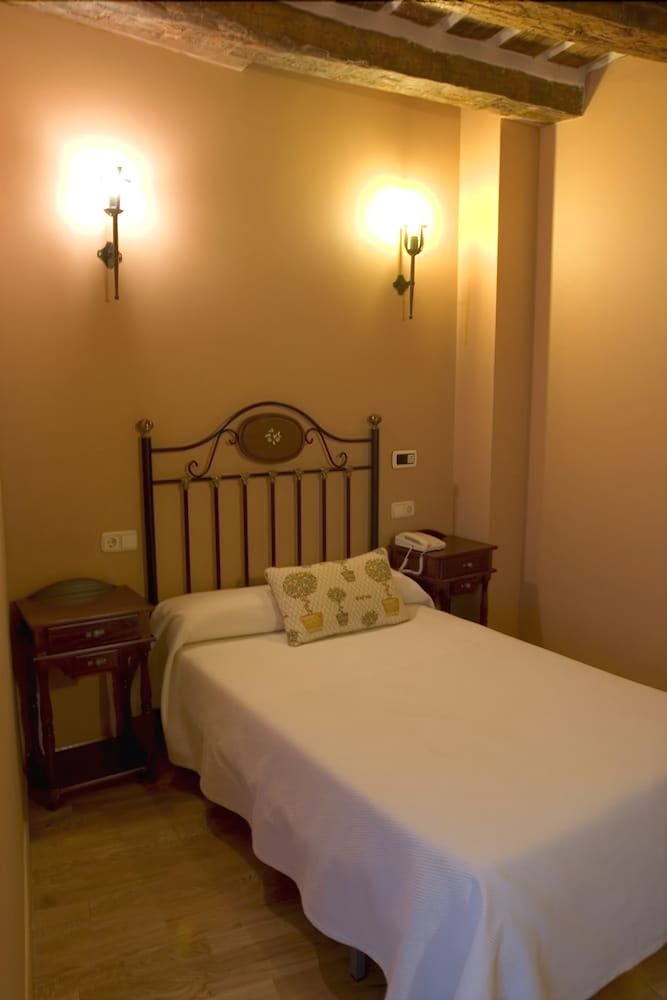 Hostal El Rincon Castellano