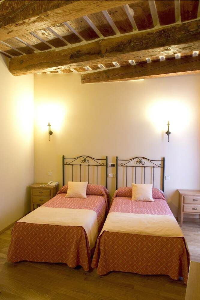 Hostal El Rincon Castellano