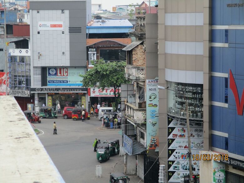 City Hotel