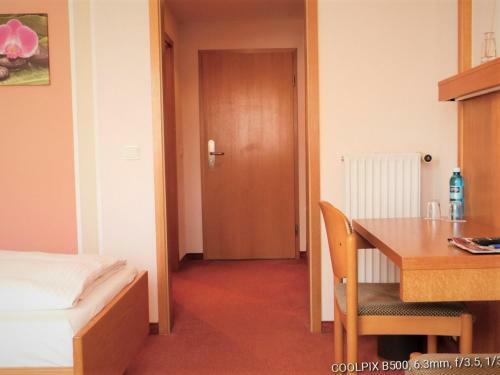 Hostal Gasthof Landhotel Gr�ner Baum
