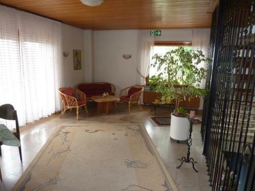 Hotel Gast- Und G�stehaus Simon