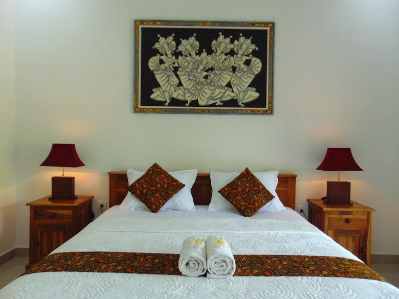Hotel Arumanis Homestay