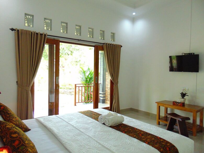 Hotel Arumanis Homestay