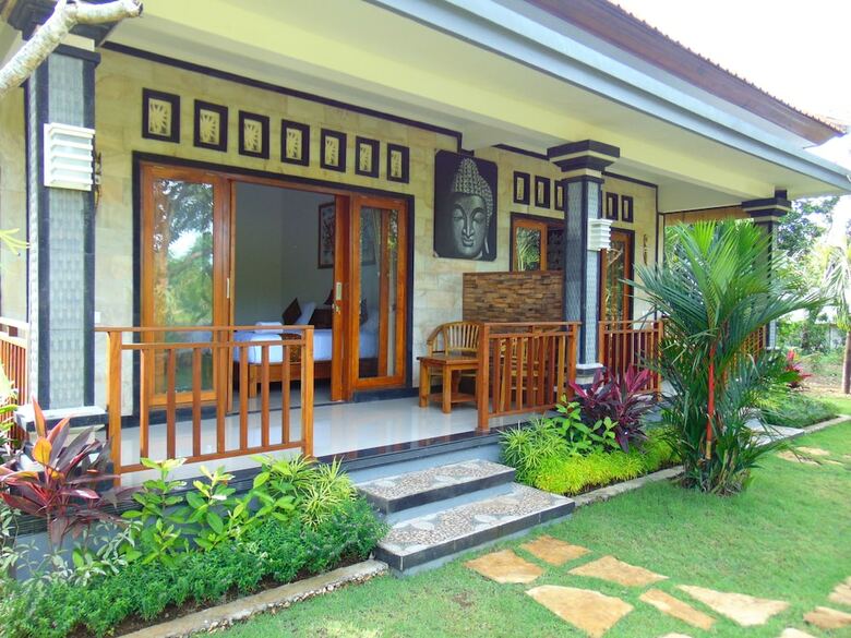 Hotel Arumanis Homestay