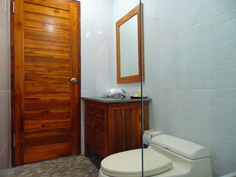 Hotel Arumanis Homestay