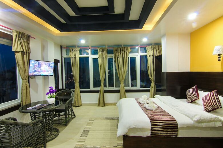 Hotel Lakeside Pvt. Ltd