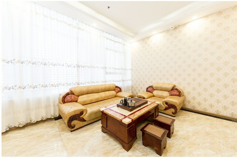 Oyo 8011 Hotel