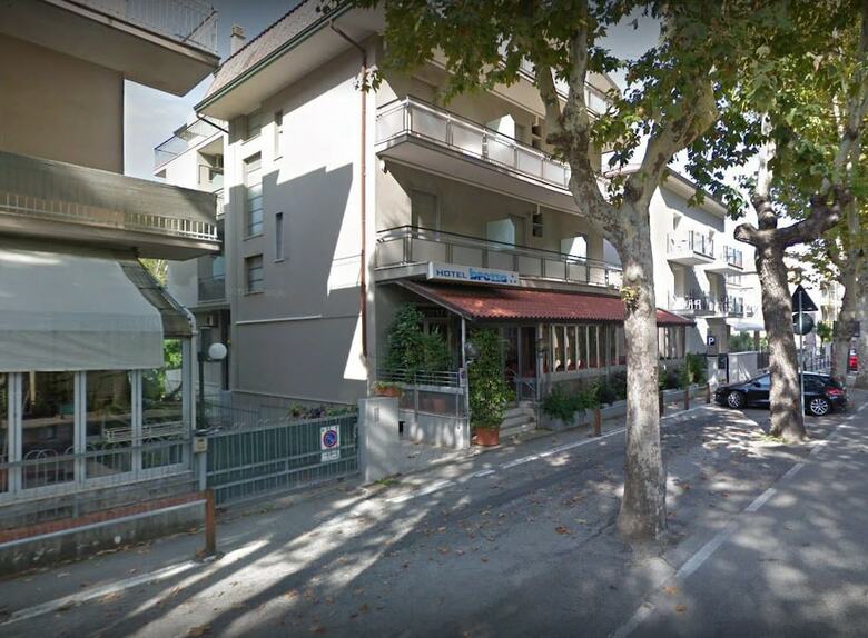 Hotel Brezza