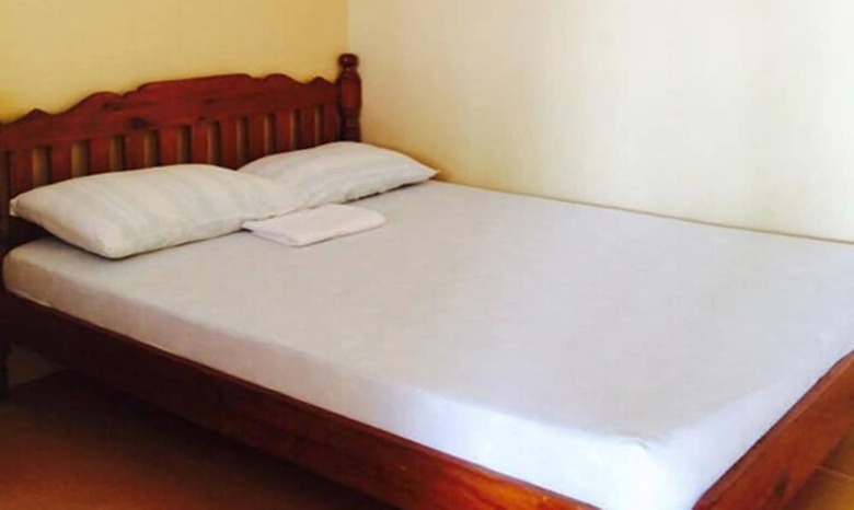 Hotel Canoe Beach Resort