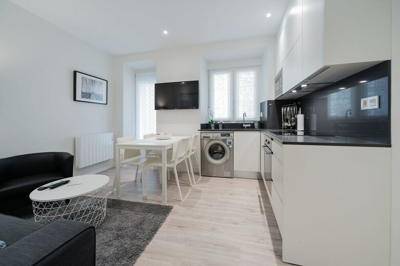 Apartamento Atenea By People Rentals