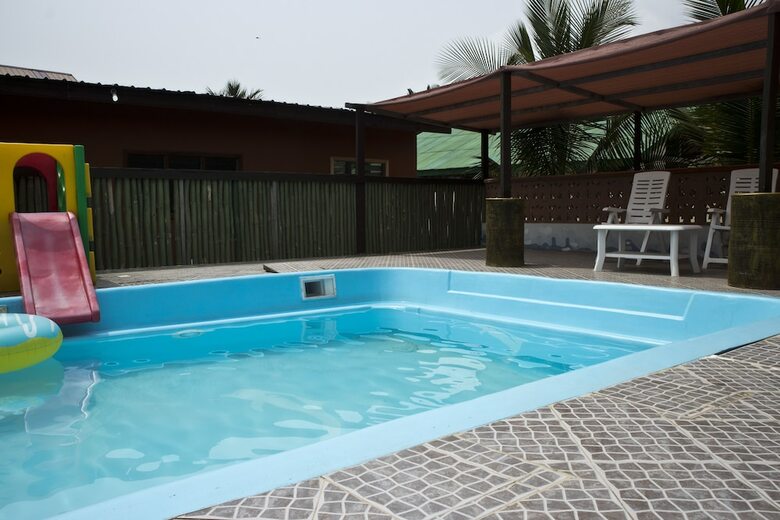 Bed & Breakfast Cliff Haven Beach Resort