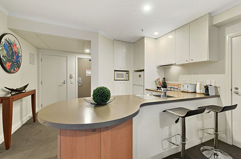 Apartment On Queen Street