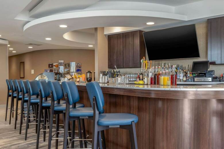 Cambria Hotel West Orange