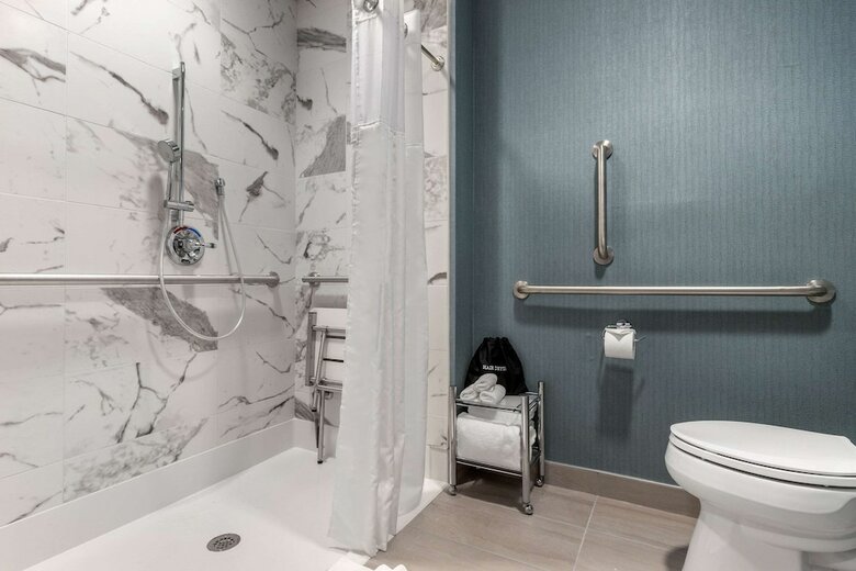 Cambria Hotel West Orange