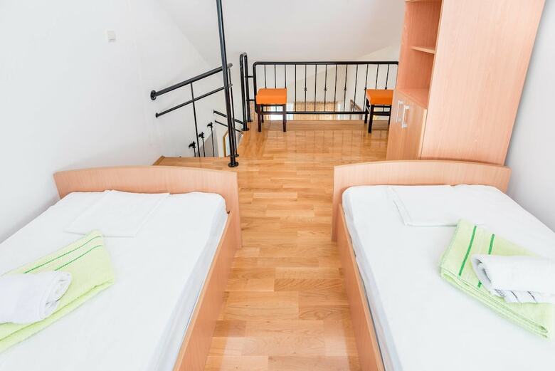Apartments Ivardic
