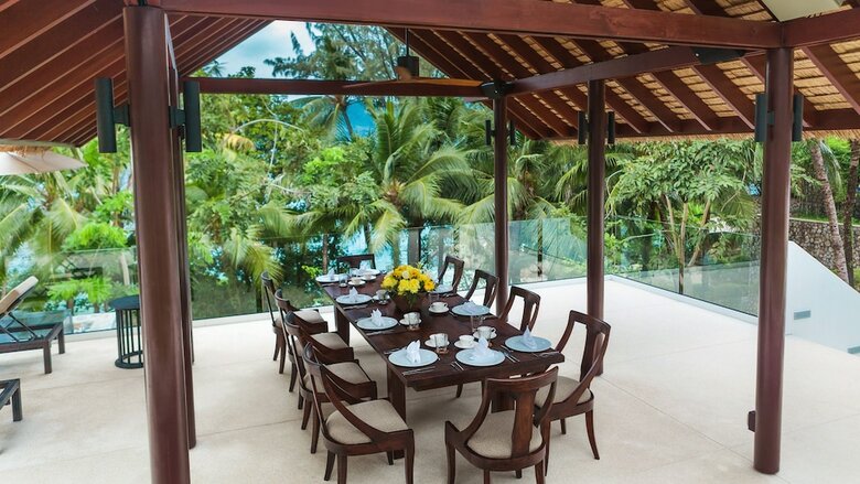 Villa Analaya