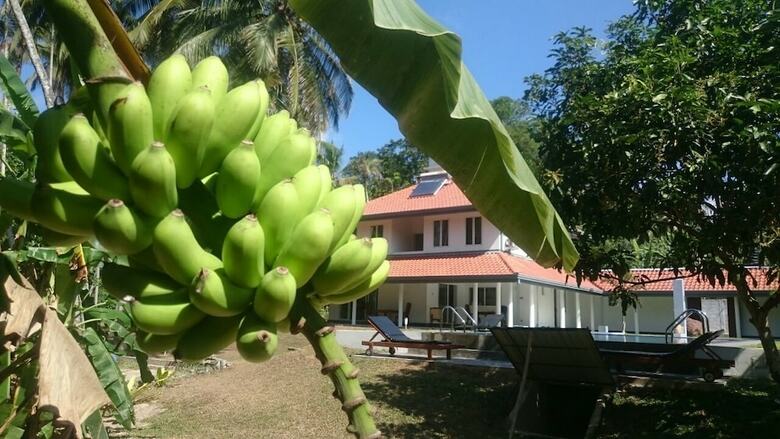 Hotel Anuhas Airport Villas