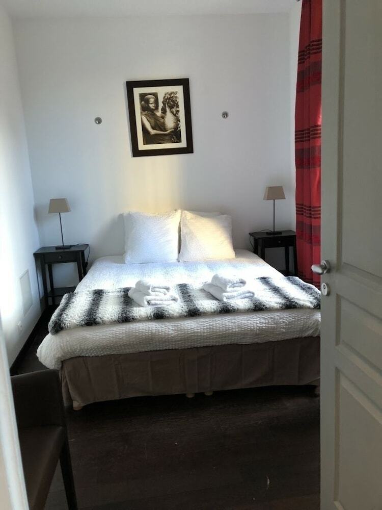 Hotel Le Doyenne - Chambres D'h�tes