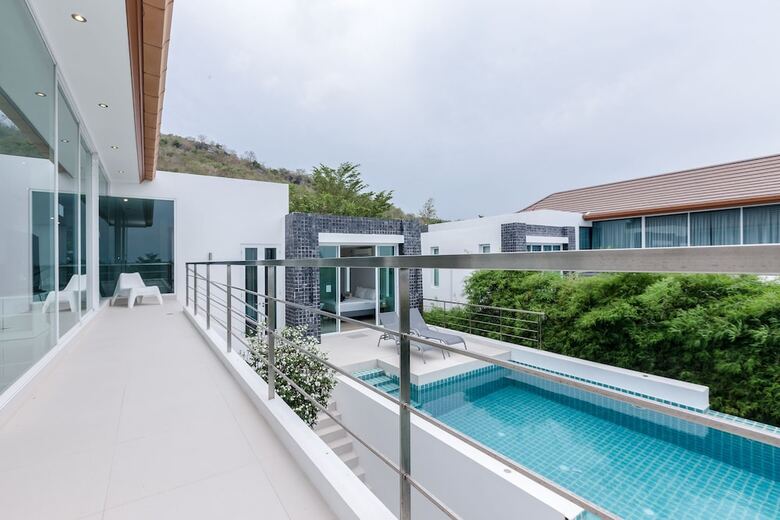 Phu Montra Villa With Ocean View A4