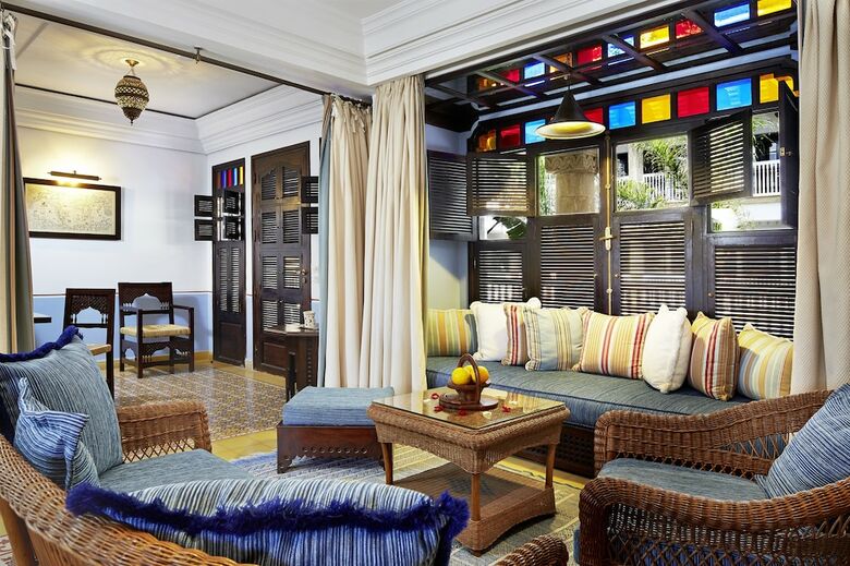 Hotel Heure Bleue Palais