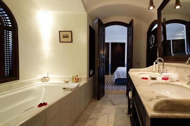 Hotel Heure Bleue Palais