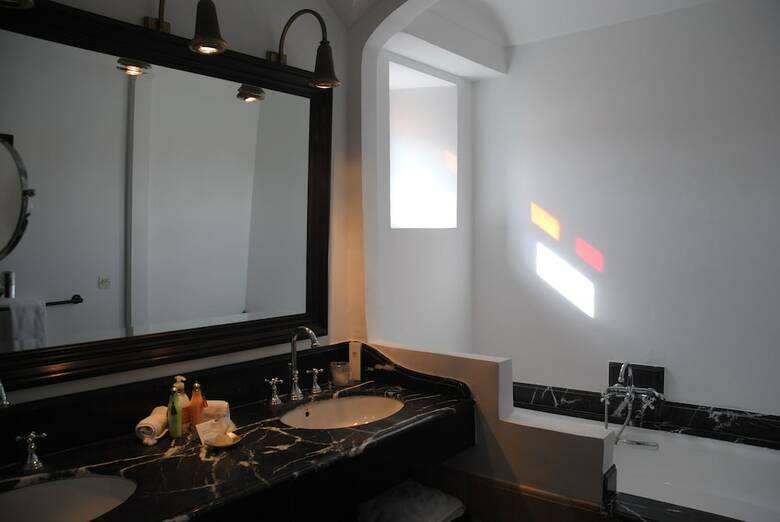 Hotel Heure Bleue Palais